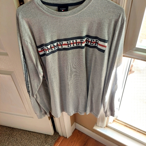 Tommy Hilfiger Other - TOMMY HILFIGER LONG SLEEVE T-SHIRT